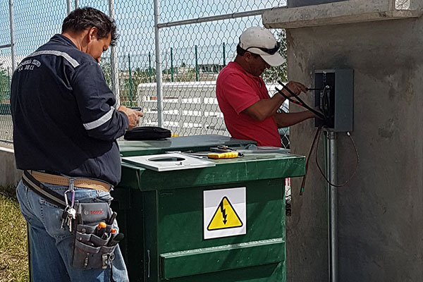 Electricistas especializados